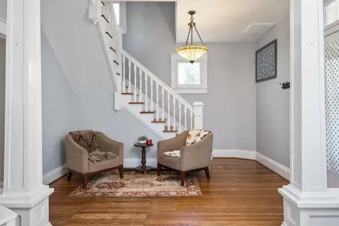 105 Lake Avenue Staunton VA 24401