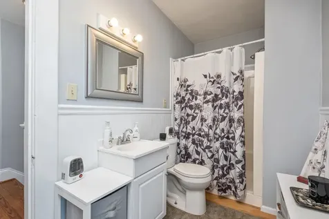 105 Lake Avenue Staunton VA 24401