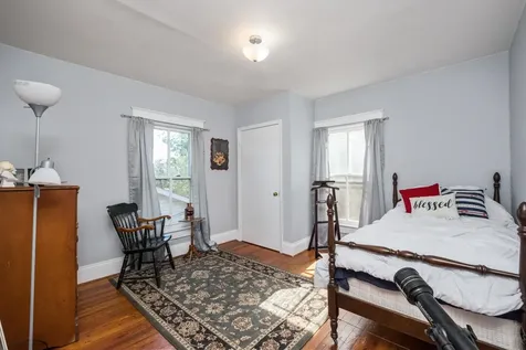 105 Lake Avenue Staunton VA 24401