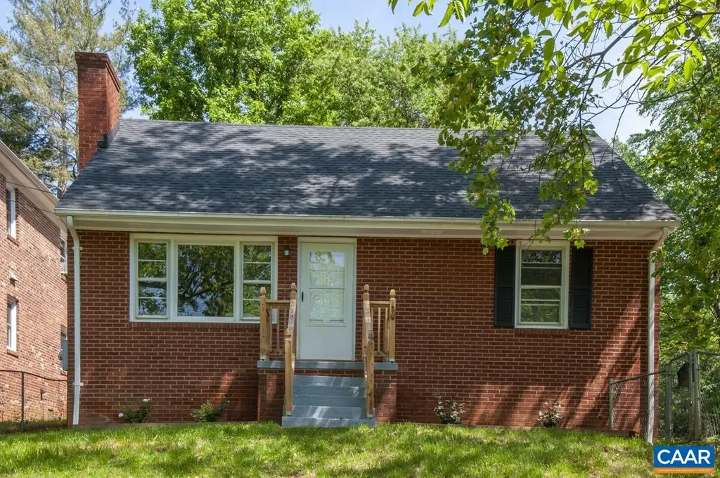 238 Old Lynchburg Road Charlottesville VA 22903