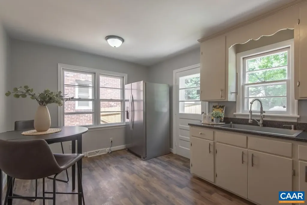 238 Old Lynchburg Road Charlottesville VA 22903