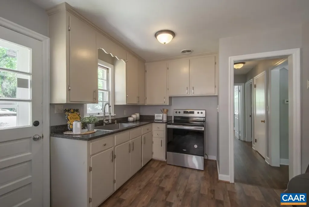 238 Old Lynchburg Road Charlottesville VA 22903