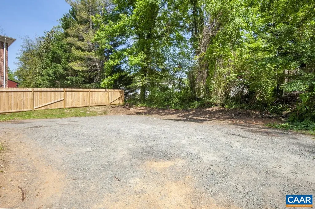 238 Old Lynchburg Road Charlottesville VA 22903