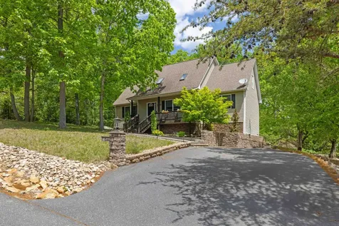 2440 Mountain Drive Mcgaheysville VA 22840