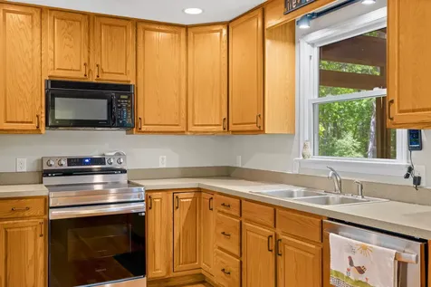 2440 Mountain Drive Mcgaheysville VA 22840