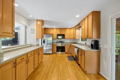 2440 Mountain Drive Mcgaheysville VA 22840