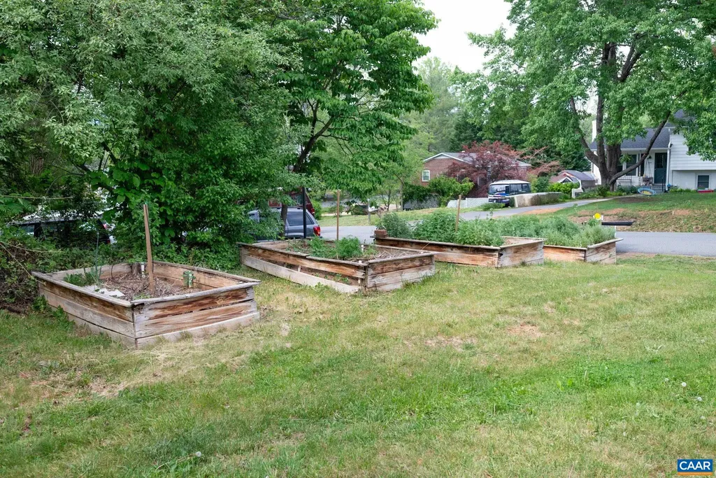 5575 Jamestown Road Crozet VA 22932