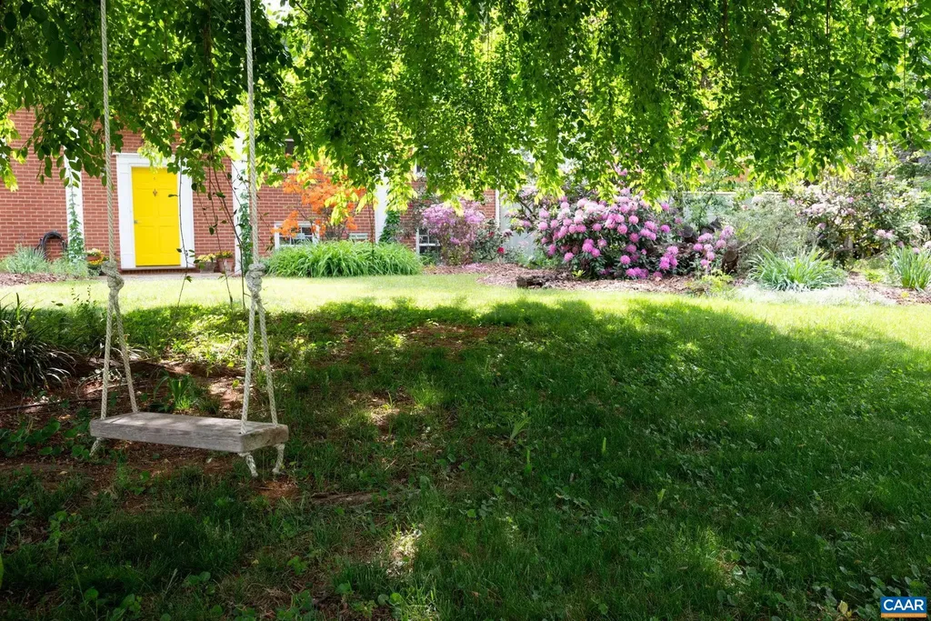 5575 Jamestown Road Crozet VA 22932