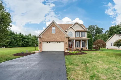 116 Buckingham Place Waynesboro VA 22980