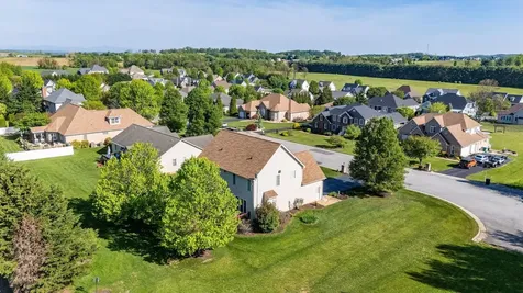 116 Buckingham Place Waynesboro VA 22980