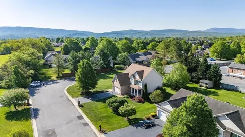 116 Buckingham Place Waynesboro VA 22980