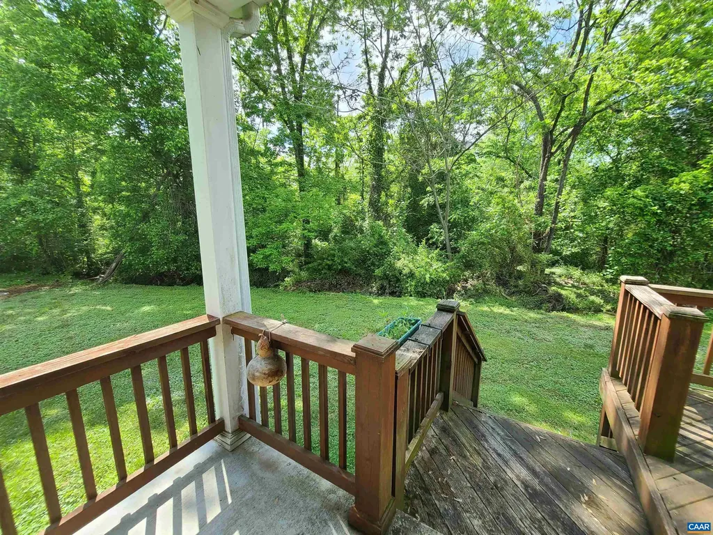 134 Jackson Street Gordonsville VA 22942