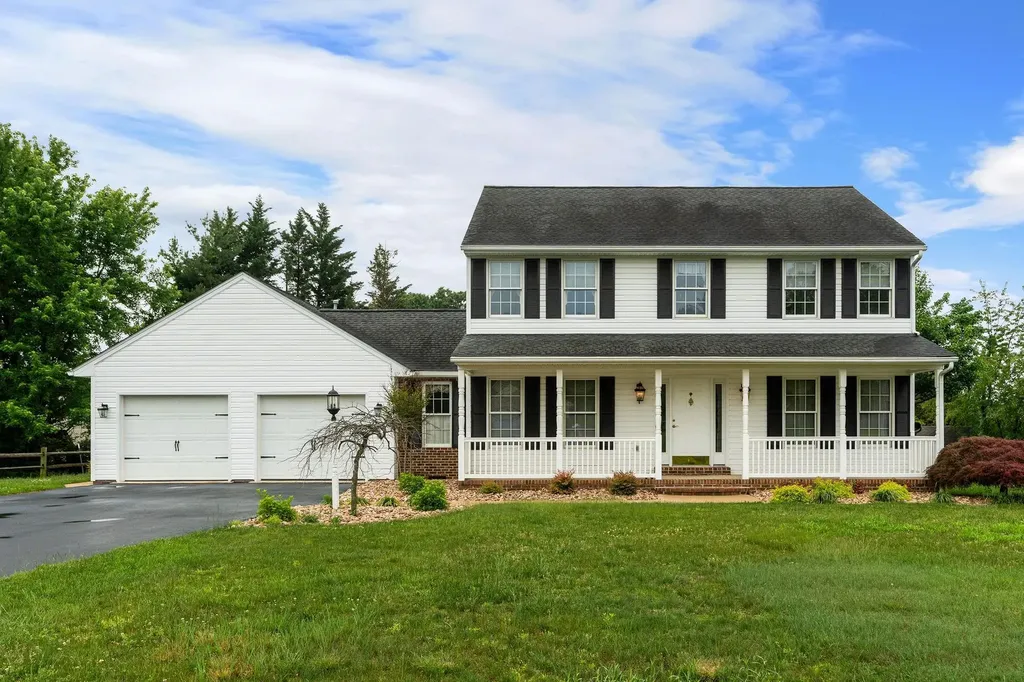 82 Pheasant Run Waynesboro VA 22980