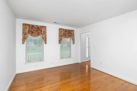 82 Pheasant Run Waynesboro VA 22980