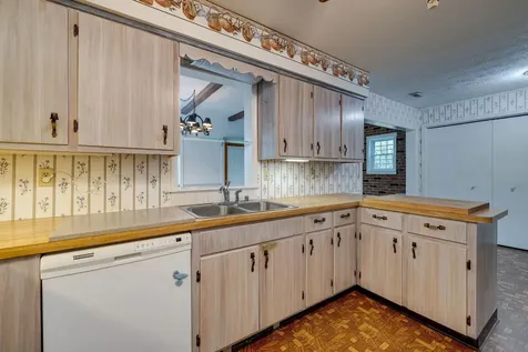 2810 Scenic Road Elkton VA 22827