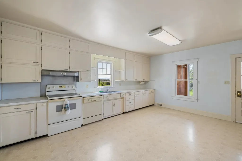 3599 Lumber Mill Road Dayton VA 22821