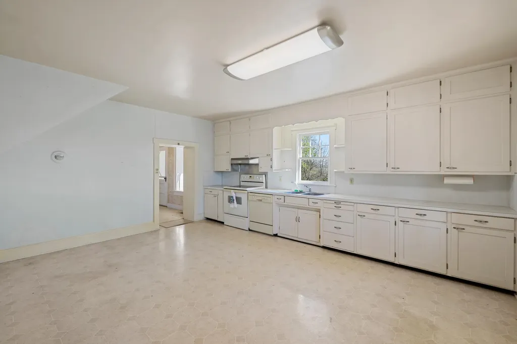 3599 Lumber Mill Road Dayton VA 22821