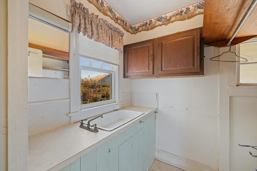 3599 Lumber Mill Road Dayton VA 22821