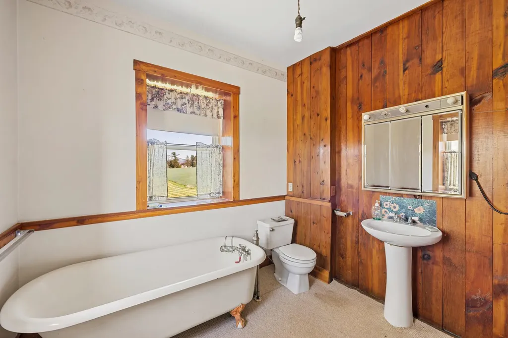 3599 Lumber Mill Road Dayton VA 22821