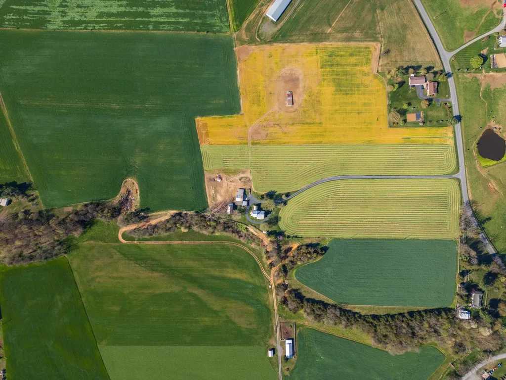 3599 Lumber Mill Road Dayton VA 22821