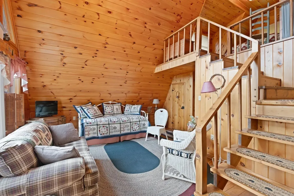 537 High Valley Drive N Monterey VA 24465