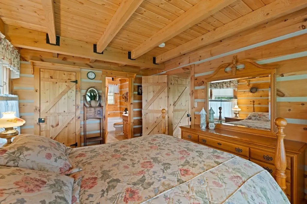 537 High Valley Drive N Monterey VA 24465