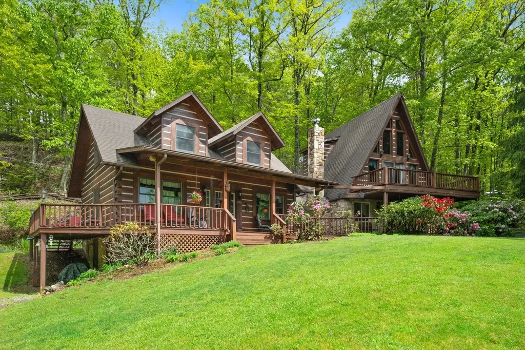 537 High Valley Drive N Monterey VA 24465