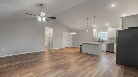 614 Second Street S Shenandoah VA 22849