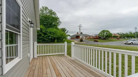 614 Second Street S Shenandoah VA 22849