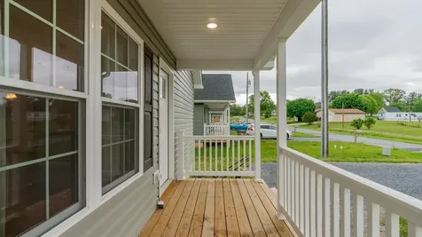614 Second Street S Shenandoah VA 22849