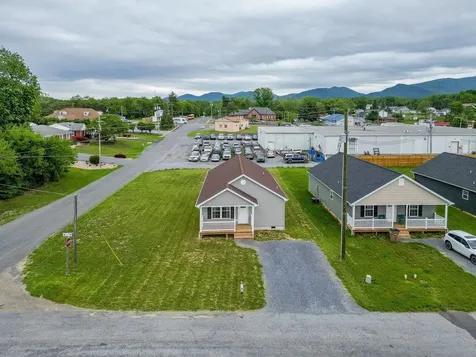 614 Second Street S Shenandoah VA 22849