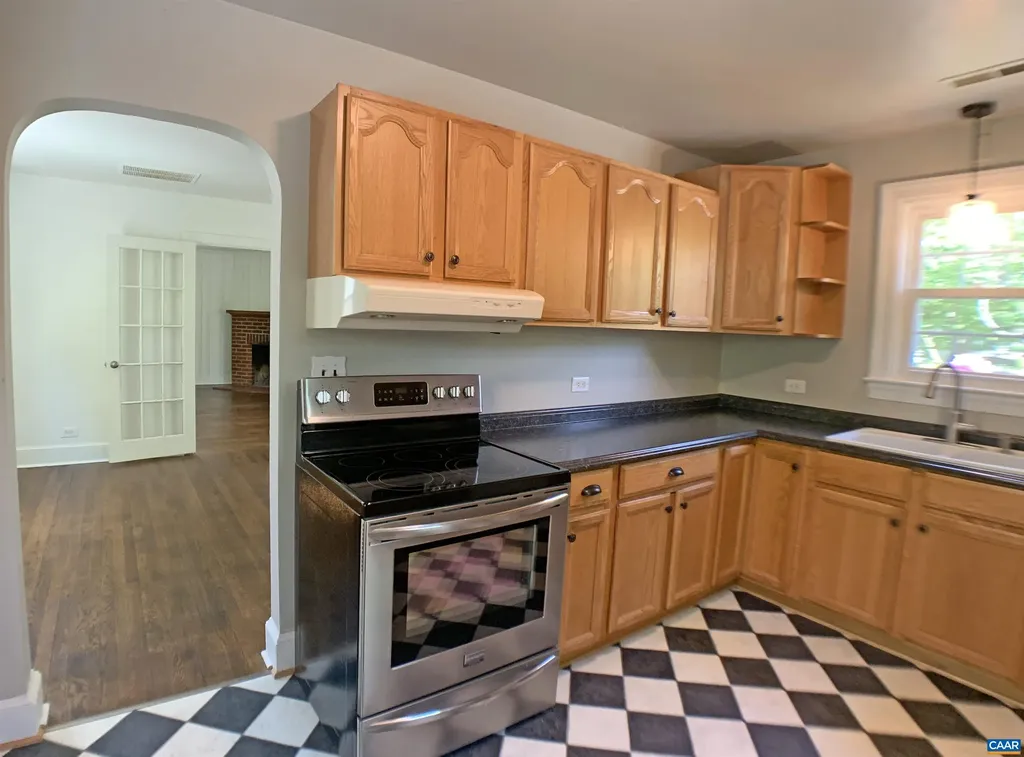 212 Robertson Avenue Charlottesville VA 22903