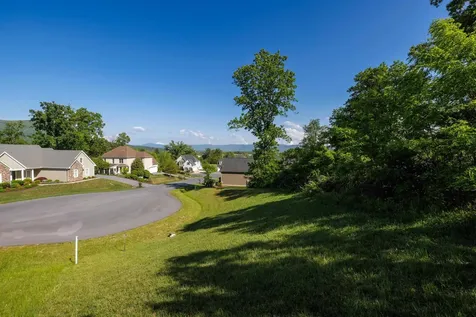 131 Markham Place Rockingham VA 22801