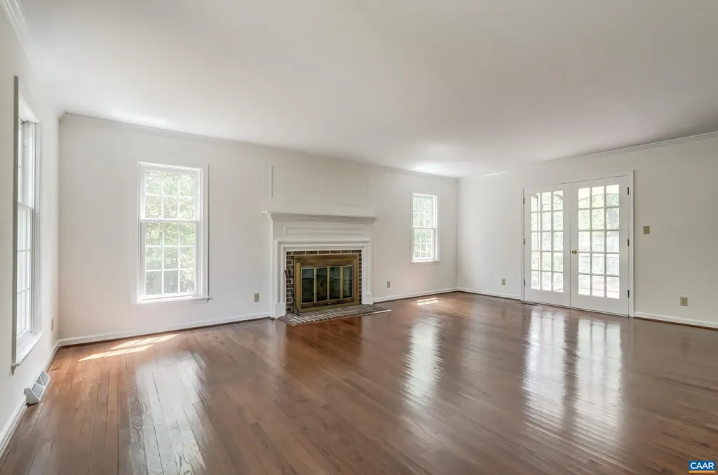 3665 Country Lane Charlottesville VA 22901