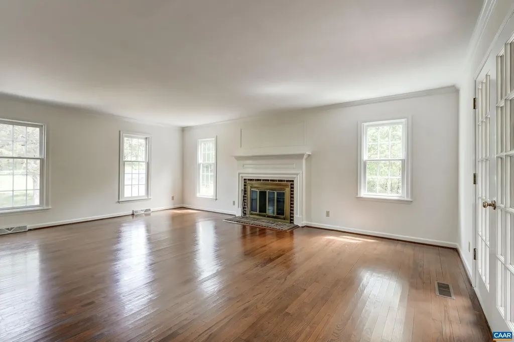 3665 Country Lane Charlottesville VA 22901