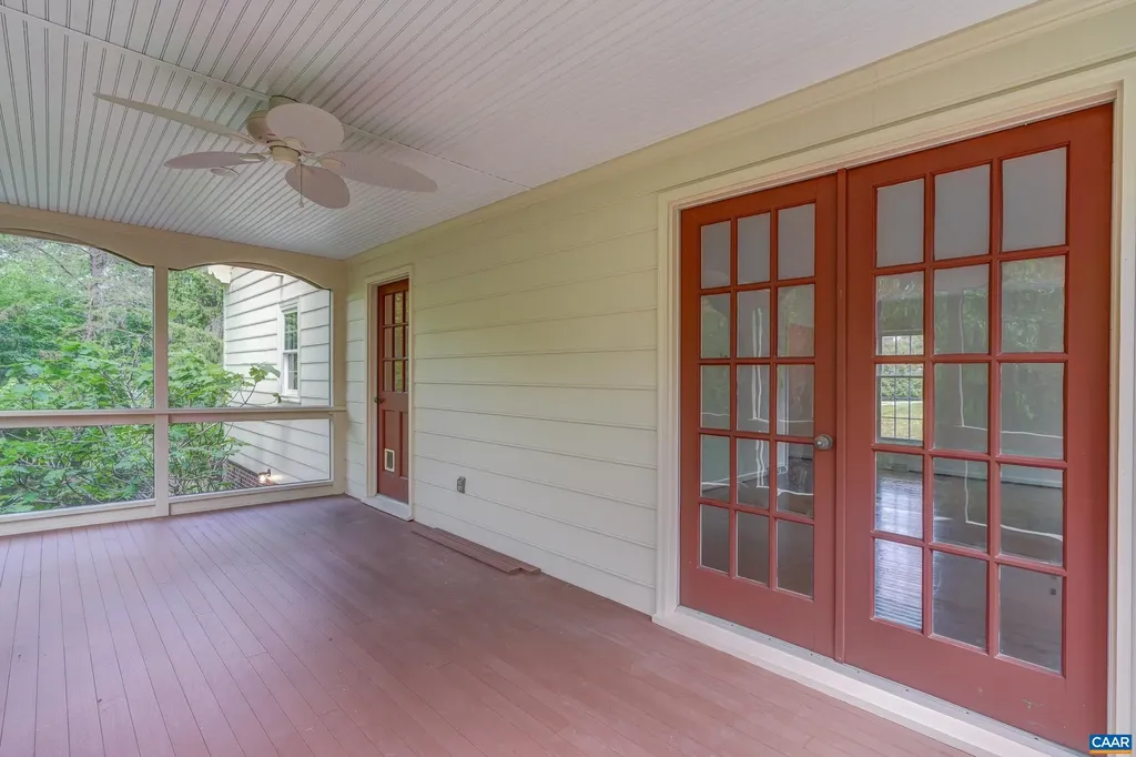 3665 Country Lane Charlottesville VA 22901