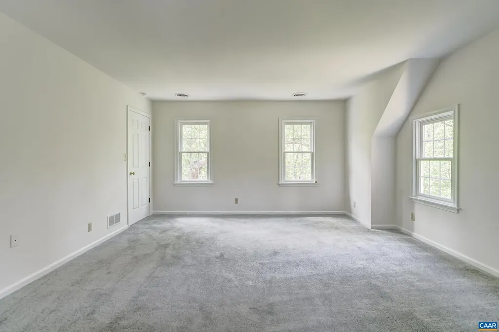 3665 Country Lane Charlottesville VA 22901