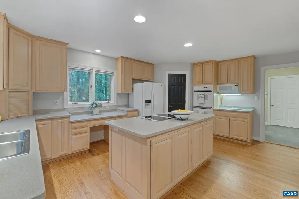 1070 Blackburn Bluff Charlottesville VA 22901