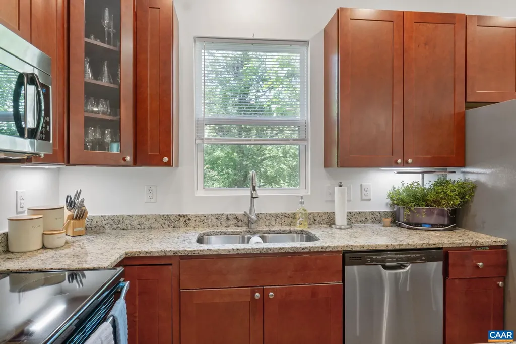 1393 Willow Lake Drive Charlottesville VA 22902