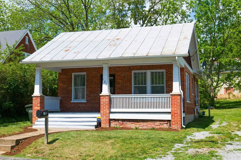 126 Park Boulevard Staunton VA 24401