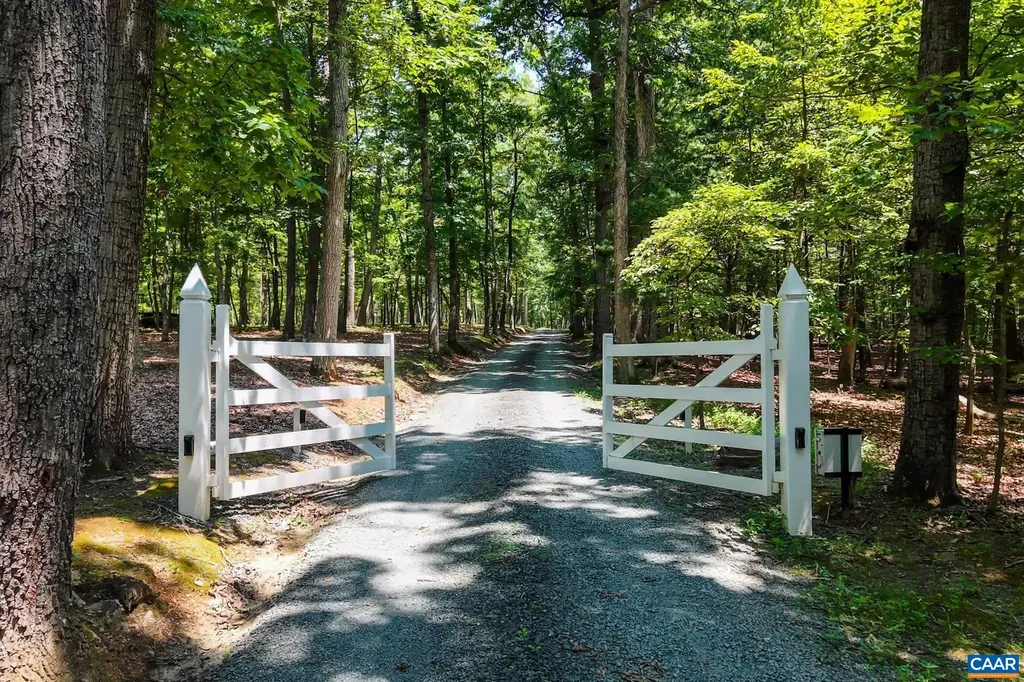 1790 Lambs Road Charlottesville VA 22901