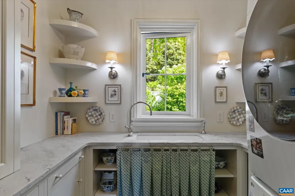 3065 Blandemar Drive Charlottesville VA 22903