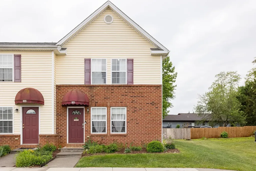 321 Emerson Lane Harrisonburg VA 22802