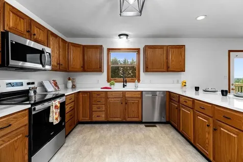 163 Valley View Avenue Mount Sidney VA 24467