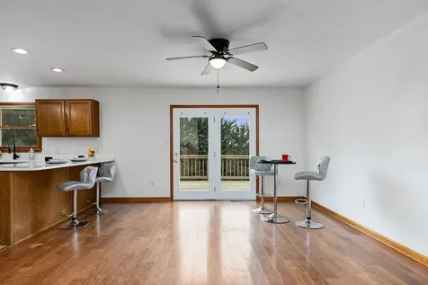 163 Valley View Avenue Mount Sidney VA 24467