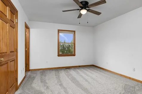 163 Valley View Avenue Mount Sidney VA 24467