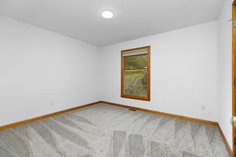 163 Valley View Avenue Mount Sidney VA 24467