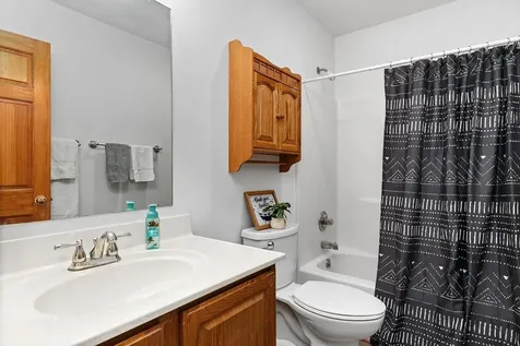 163 Valley View Avenue Mount Sidney VA 24467