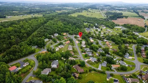 163 Valley View Avenue Mount Sidney VA 24467
