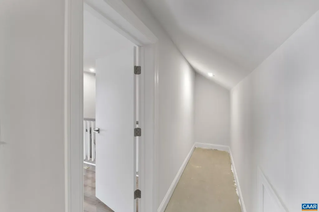 8 Talen Lane Charlottesville VA 22911